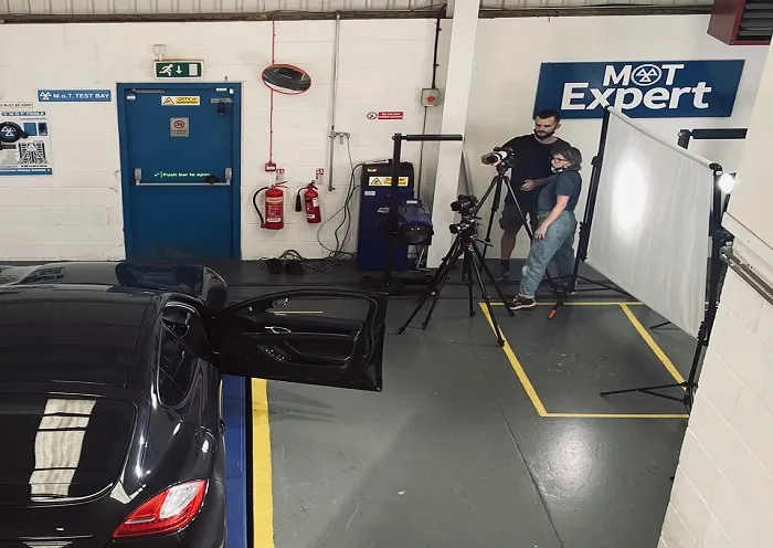 Helping customers to track their due MOT test