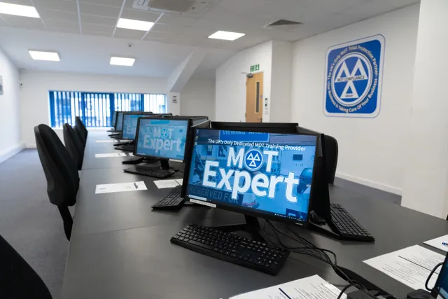 Know which MOT Test course is suitable for you